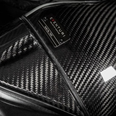 V2 BMW F90 M5 – Black Carbon Intake with shroud set