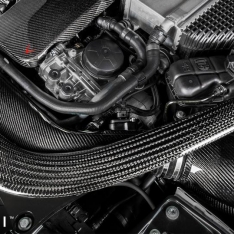 BMW F87 M2 Competition – Black Carbon Intake