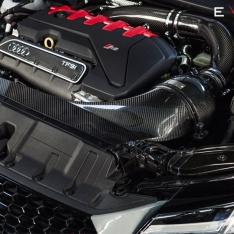Audi TTRS 8S – Black Carbon Intake